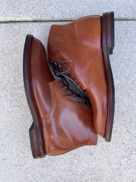 Photo by uglyshoes on November 3, 2023 of the Grant Stone Edward Boot in Horween Honey Glazed Shell Cordovan.