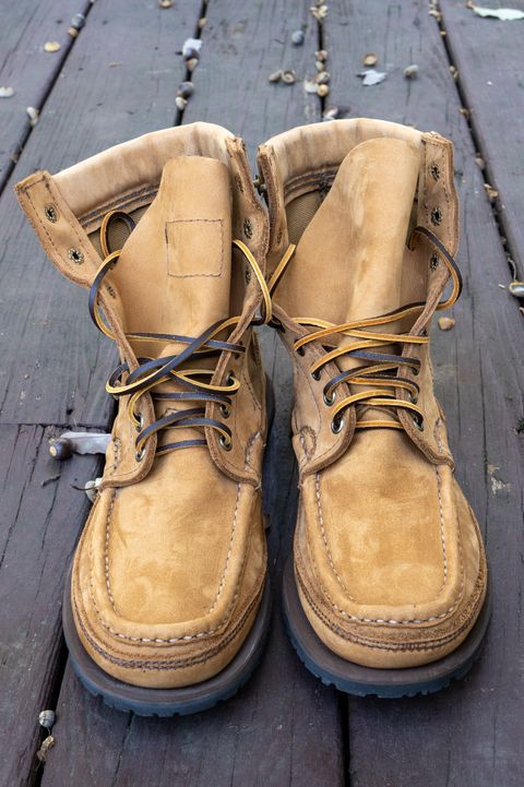 Photo by redfishjoefish on October 1, 2025 of the Russell Moccasin Co. Joe's PH Premier Build in S.B. Foot Peco Chamois.