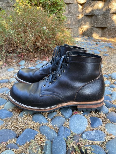 Photo by boogieshafer on August 28, 2023 of the Viberg Service Boot in Horween Black Waxed Flesh.