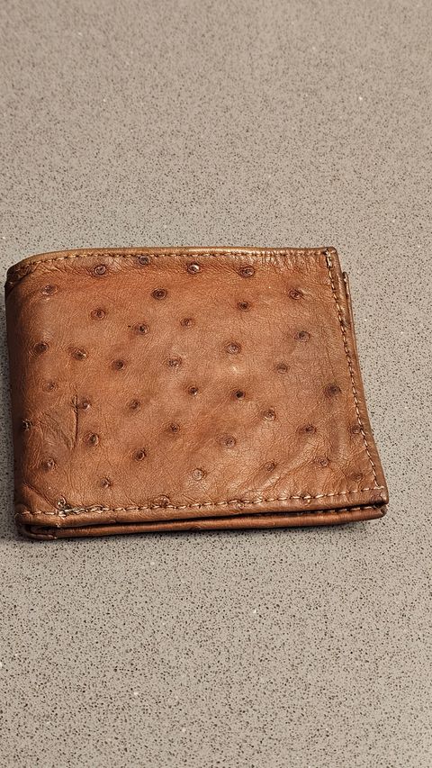 Photo by arriaga214 on January 2, 2026 of the Unknown. From Guanajuato MX Wallet in Full Quill Ostrich.
