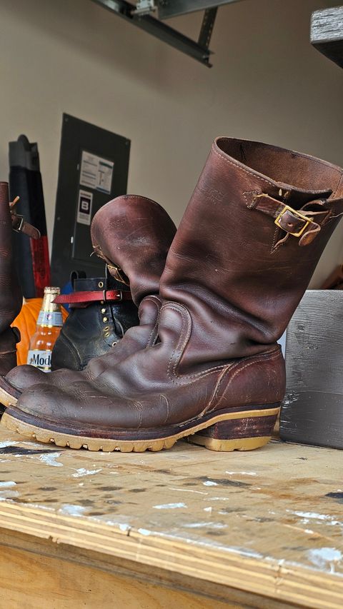 Photo by arriaga214 on November 16, 2025 of the Nicks Renegade in Horween Brown Chromexcel.
