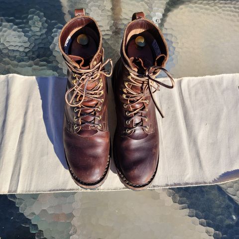 Photo by UrsusAstartes on February 4, 2024 of the Nicks Overlander in Horween Brown Chromexcel.