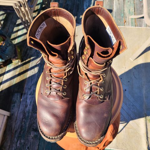 Photo by UrsusAstartes on March 3, 2024 of the Nicks Overlander in Horween Brown Chromexcel.