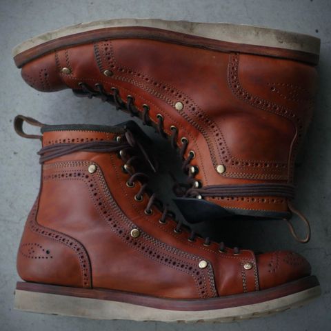 Photo by CowboyFriday on April 6, 2024 of the Tahura Edulis in Maryam Natural Horsebutt & Guidi Black Reverse Horsebutt.