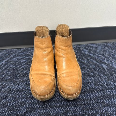 Photo by nothomeatl on January 5, 2026 of the Project Pandion PE1.2 in Vegetable Tanned Bovine.