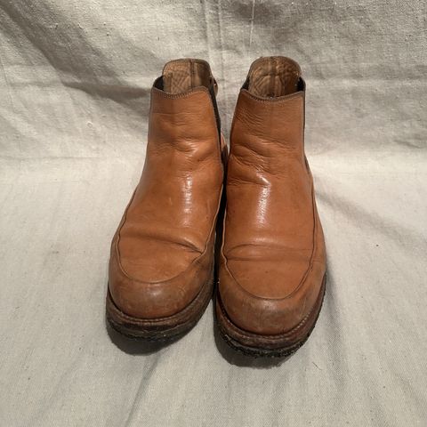 Photo by nothomeatl on March 6, 2026 of the Project Pandion PE1.2 in Vegetable Tanned Bovine.