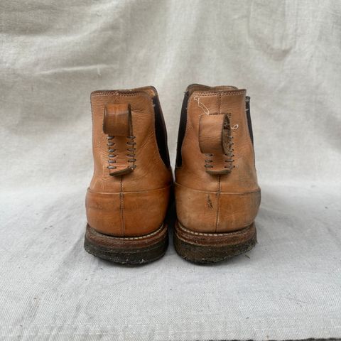 Photo by nothomeatl on April 5, 2026 of the Project Pandion PE1.2 in Vegetable Tanned Bovine.
