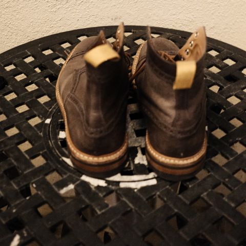 Photo by timothvn on December 6, 2023 of the Tricker's x Division Road Eaton Boot in Horween Timber Wolf Dublin.
