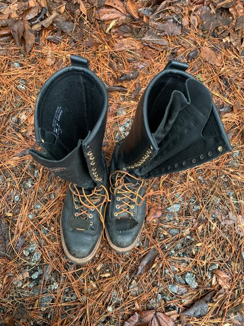 Photo by CountFluffhair.46 on January 3, 2023 of the Hoffman Boots Unlisted Model in Unknown Leather.