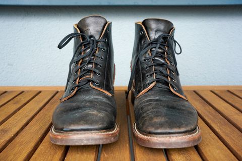 Photo by palletshots on April 1, 2024 of the John Lofgren M-43 Service Shoes in Shinki Black Teacore Horsebutt.