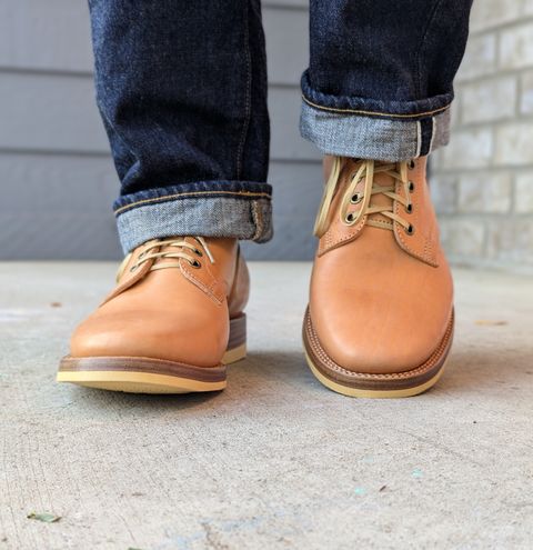 Photo by chilly on October 1, 2024 of the Flame Panda Service Boot in Maryam Natural Horsebutt.