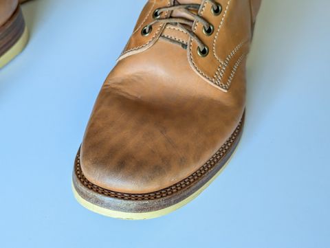 Photo by chilly on October 4, 2024 of the Flame Panda Service Boot in Maryam Natural Horsebutt.