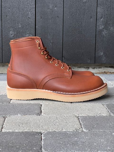 Photo by fjaagewaage on October 1, 2023 of the Nicks Traveler in Seidel 1964 Brown.