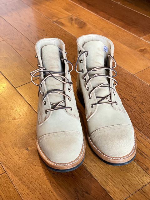 Photo by Suede_McWade on November 4, 2022 of the Truman Service Boot in Tasman Leather Group Coyote Roughout.