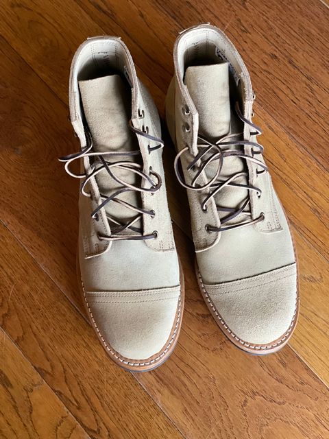 Photo by Suede_McWade on November 4, 2022 of the Truman Service Boot in Tasman Leather Group Coyote Roughout.