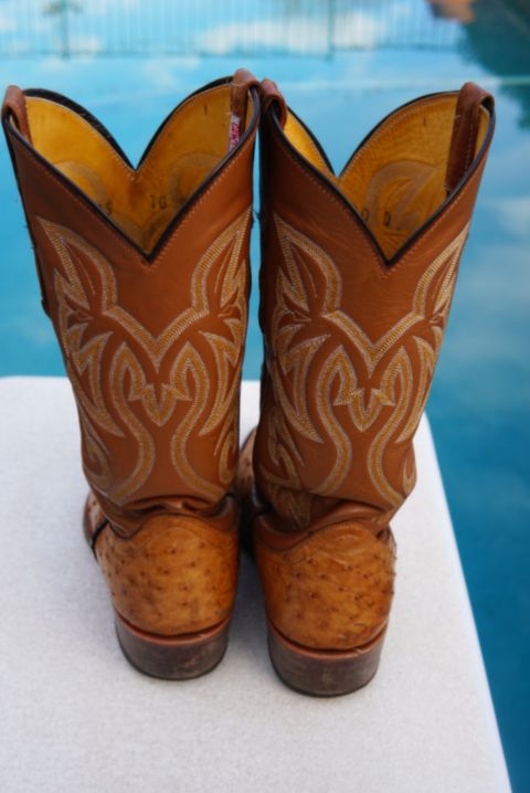 Photo by tekufu on February 5, 2024 of the Cowtown Boots J Toe in Cognac Ostrich .