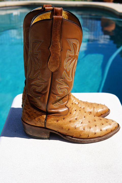 Photo by tekufu on March 4, 2024 of the Cowtown Boots J Toe in Cognac Ostrich .
