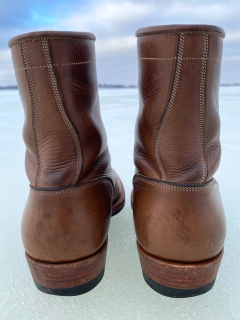 Photo by storybook.oak on January 2, 2023 of the Onderhoud SVC02 Packer Boot in Horween Natural Chromexcel.
