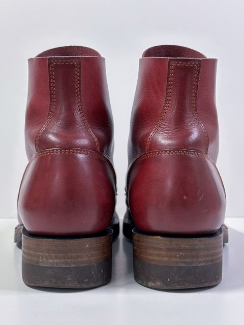 Photo by storybook.oak on November 4, 2023 of the Jack & White Brothers Letterman ZERO in Badalassi Carlo Mosto Minerva Liscio.