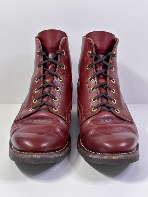Photo by storybook.oak on November 4, 2023 of the Jack & White Brothers Letterman ZERO in Badalassi Carlo Mosto Minerva Liscio.