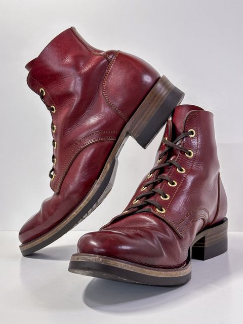 Photo by storybook.oak on April 1, 2024 of the Jack & White Brothers Letterman ZERO in Badalassi Carlo Mosto Minerva Liscio.