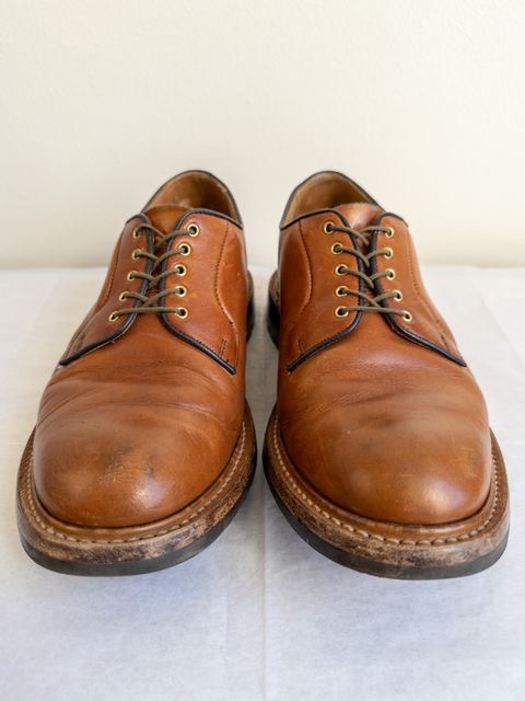 Photo by storybook.oak on April 3, 2023 of the Tricker's Robert Plain Derby Shoe in Horween Natural Dublin.