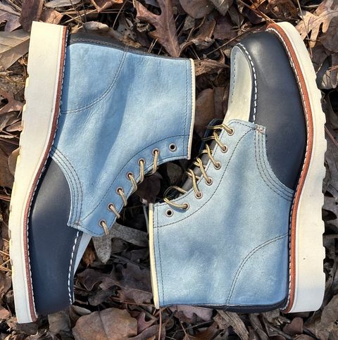 Photo by lee.goodson on January 3, 2025 of the Red Wing 6-Inch Classic Moc in Mulri-Indigo.