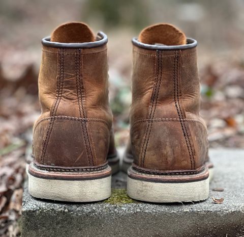 Photo by lee.goodson on February 4, 2024 of the Red Wing 6-Inch Classic Moc in S.B. Foot Copper Rough and Tough.