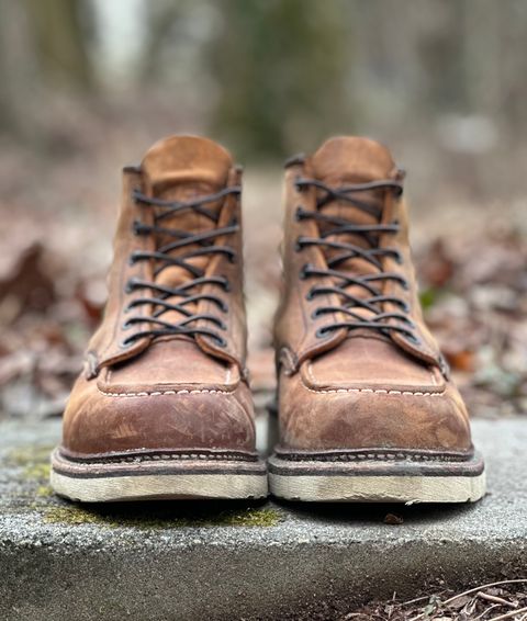 Photo by lee.goodson on February 4, 2024 of the Red Wing 6-Inch Classic Moc in S.B. Foot Copper Rough and Tough.