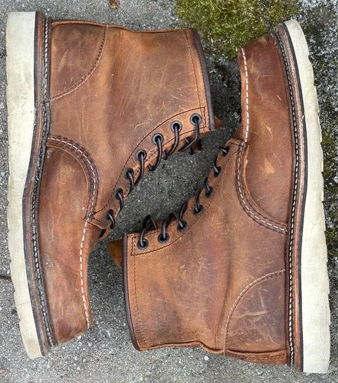 Photo by lee.goodson on February 4, 2024 of the Red Wing 6-Inch Classic Moc in S.B. Foot Copper Rough and Tough.