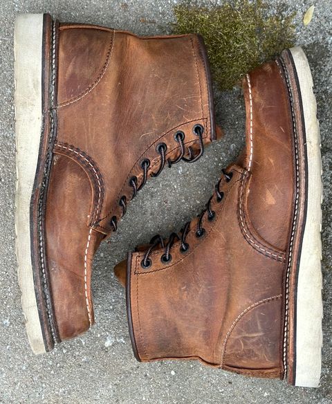 Photo by lee.goodson on April 4, 2024 of the Red Wing 6-Inch Classic Moc in S.B. Foot Copper Rough and Tough.