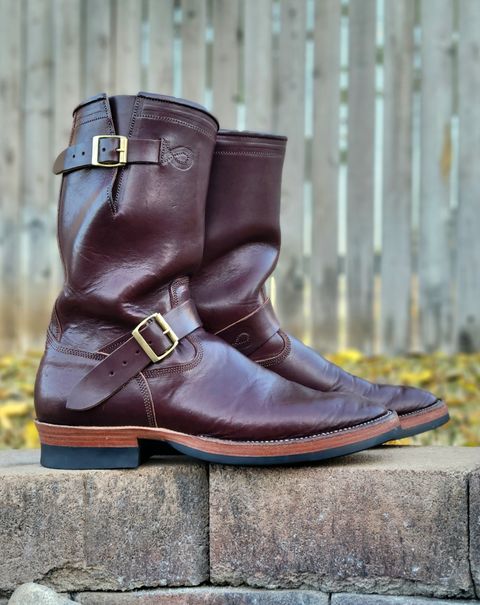 Photo by Arsenicmickey on December 6, 2024 of the Fortis Boots Tapak 2.0 Engineer Boots in Wickett & Craig Brown Latigo.