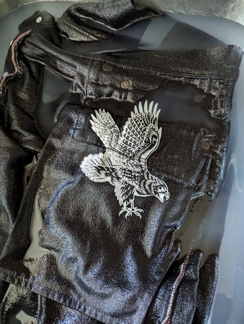 Photo by demo on April 4, 2024 of the Rogue Territory Silveridge in 17oz Cryptic Stealth.