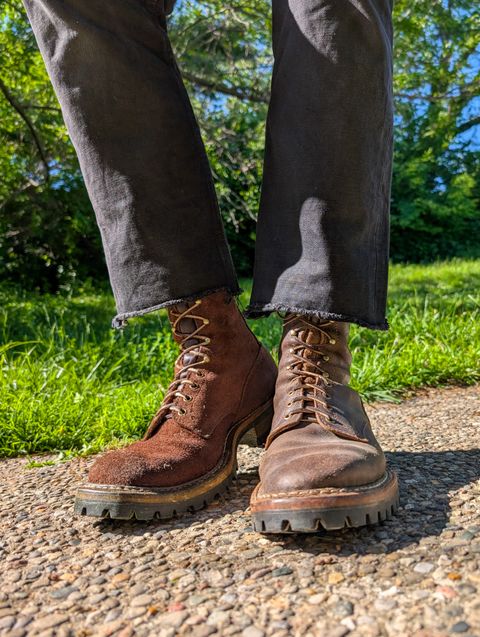 Photo by demo on May 21, 2025 of the White's Bounty Hunter in Horween Olive Waxed Flesh.