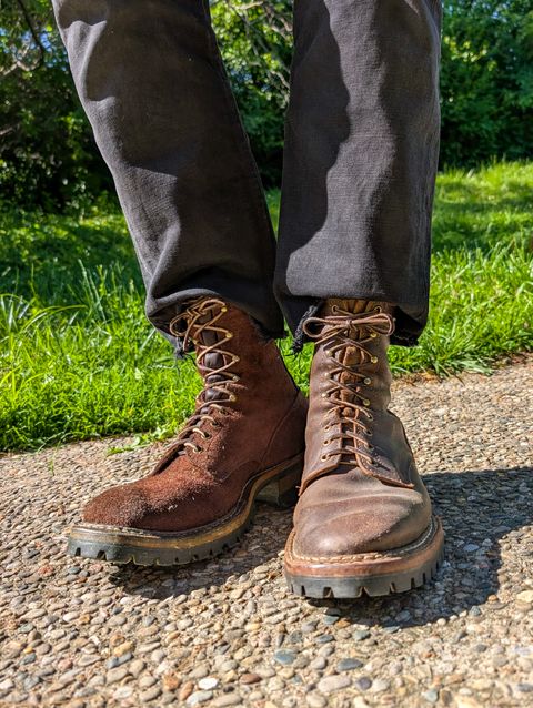Photo by demo on May 21, 2025 of the White's Bounty Hunter in Horween Olive Waxed Flesh.