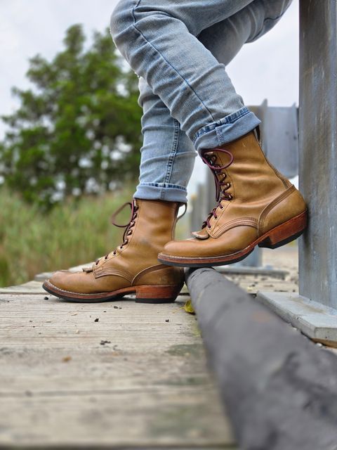 Photo by ShnyHntr91 on August 29, 2025 of the Nicks MTO in Horween, Sage Chromepak.
