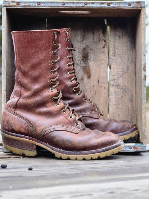 Photo by ShnyHntr91 on April 2, 2026 of the Nicks BuilderPro in Horween Timber Roanoke.