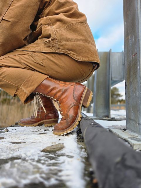 Photo by ShnyHntr91 on January 11, 2025 of the Nicks Builder Pro, MTO in Horween Natural Dublin.