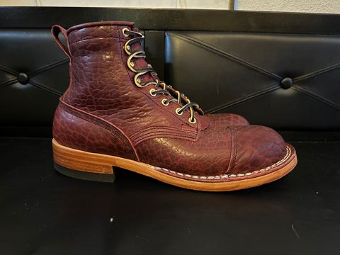 Photo by bootsfeet on November 6, 2023 of the Nicks MTO in Law Tanning Oxblood Smooth Shruken Bison.