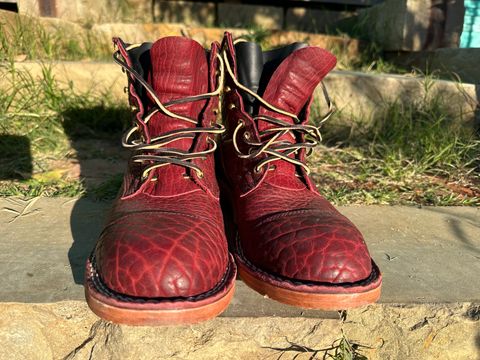 Photo by bootsfeet on December 5, 2023 of the Nicks MTO in Law Tanning Oxblood Smooth Shruken Bison.
