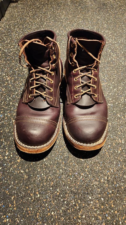 Photo by bbnoodle on November 6, 2023 of the Nicks MTO in Wickett & Craig Burgundy Double Stuffed.
