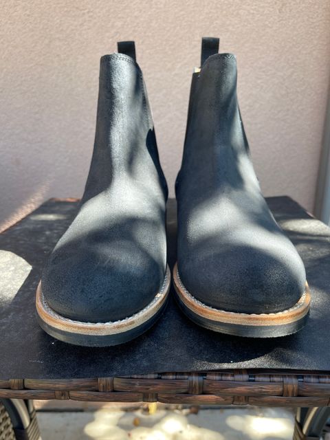 Photo by thelibertytree on October 1, 2022 of the Mark Albert Chelsea Boot in C.F. Stead Black Waxy Commander Suede.