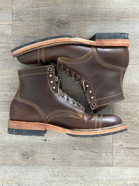Photo by watch_gabe on October 11, 2023 of the White's MP-Sherman Toe Cap in Horween Cinnamon Waxed Flesh.