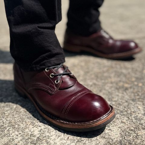Photo by escapedTexan on April 10, 2025 of the Nicks Americana in Horween Color 8 Chromexcel.