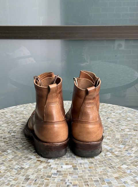 Photo by tylers.hobby on April 4, 2024 of the White's 350 Cruiser in Horween Natural Chromexcel.
