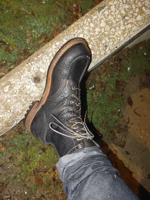Photo by Exsufflicate on January 5, 2023 of the Truman Upland Boot in Law Tanning Black Big Horn Shrunken Bison.