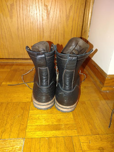 Photo by Exsufflicate on January 6, 2023 of the Truman Upland Boot in Law Tanning Black Big Horn Shrunken Bison.