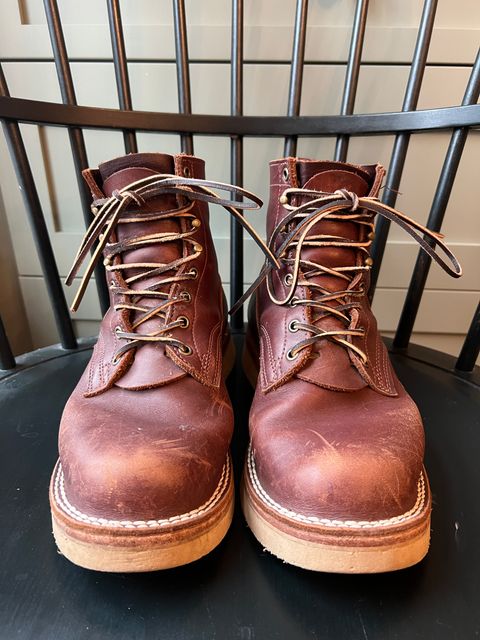 Photo by goblutes on December 16, 2024 of the Frank's Boots Rainier in Seidel Chocolate.