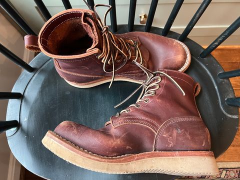 Photo by goblutes on December 16, 2024 of the Frank's Boots Rainier in Seidel Chocolate.