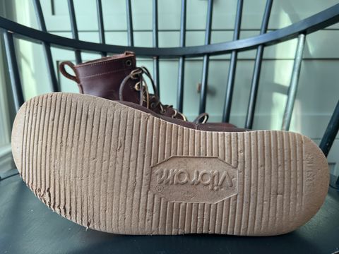 Photo by goblutes on January 11, 2025 of the Frank's Boots Rainier in Seidel Chocolate.